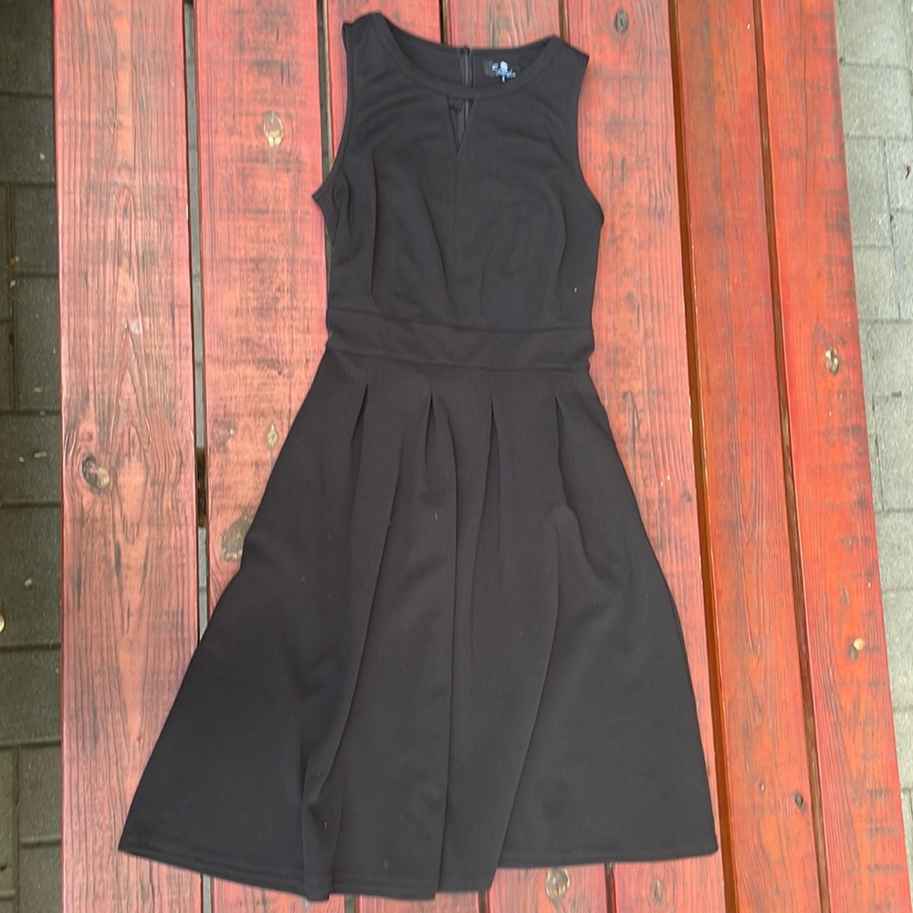 LIKE NEW black dress